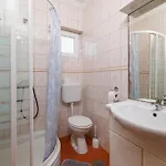 Apartment Anica J Lopar