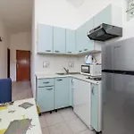Apartment Anica J