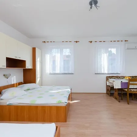 Apartamento Anica J *