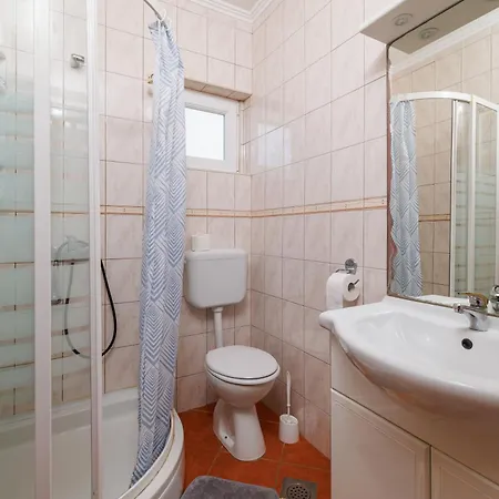 Appartement Anica J Lopar
