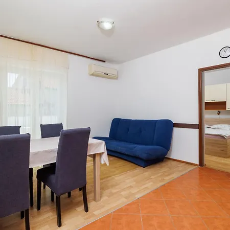 Appartement Anica J Lopar